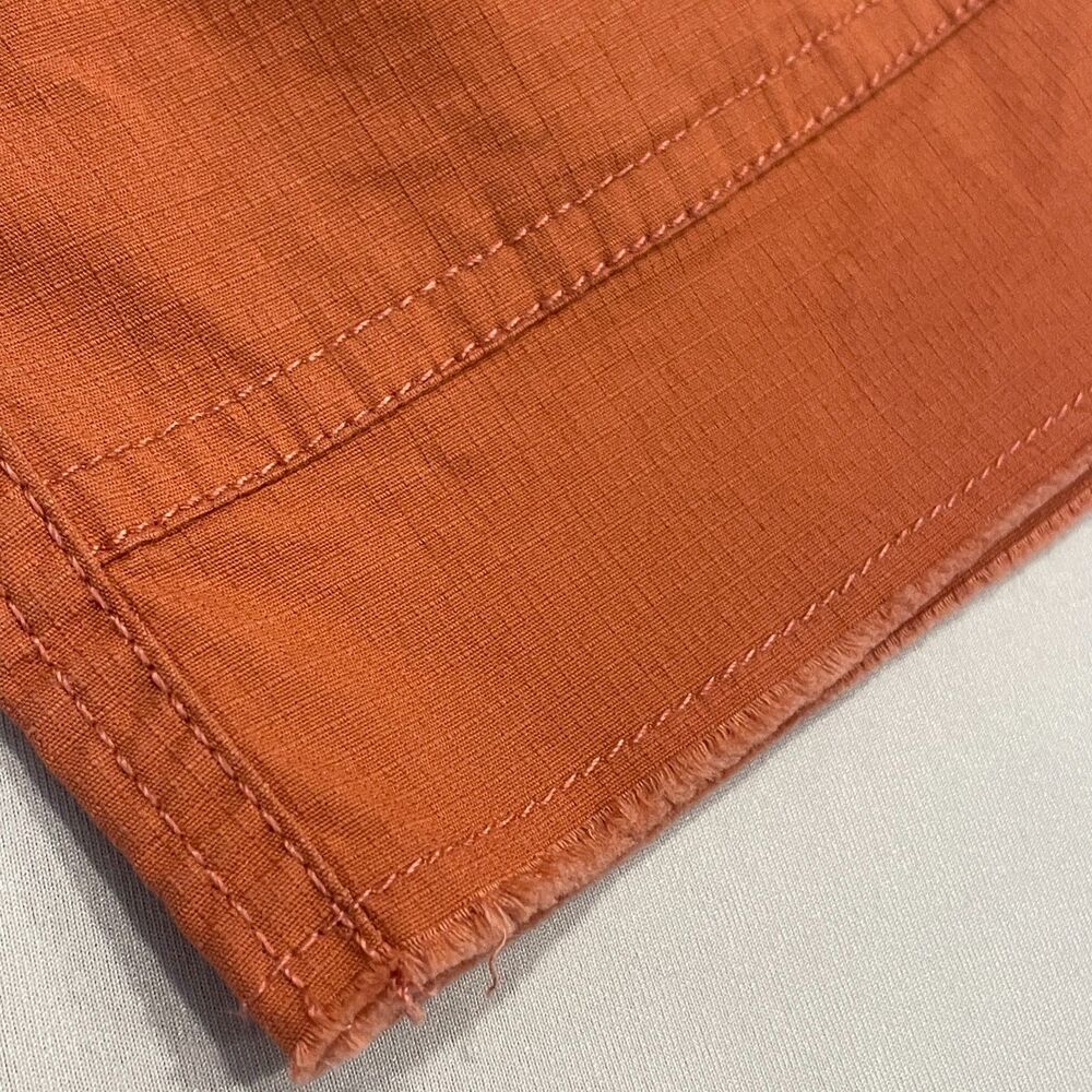~ VUORI Med Vintage Ripstop Short DuraTerra Rust Terracotta Womens Cut Off VW385 - Picture 12 of 16